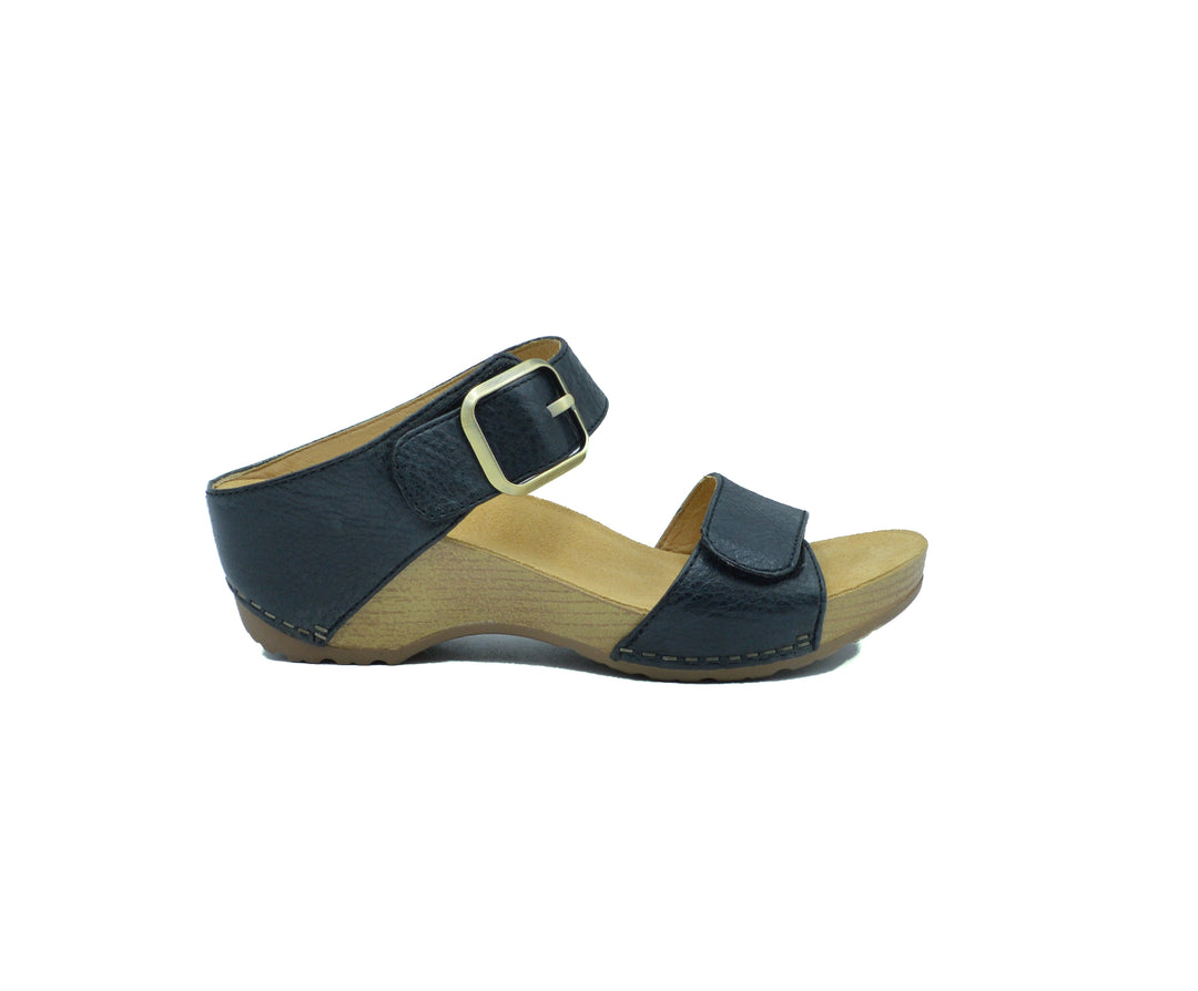DANSKO Tanya