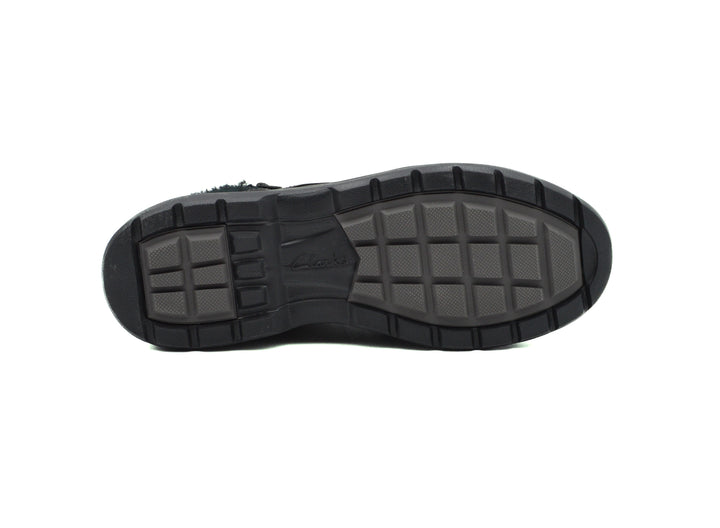 CLARKS Wallabee