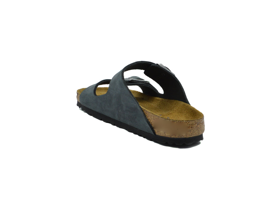 BIRKENSTOCK Arizona Soft Footbed Oiled Leather