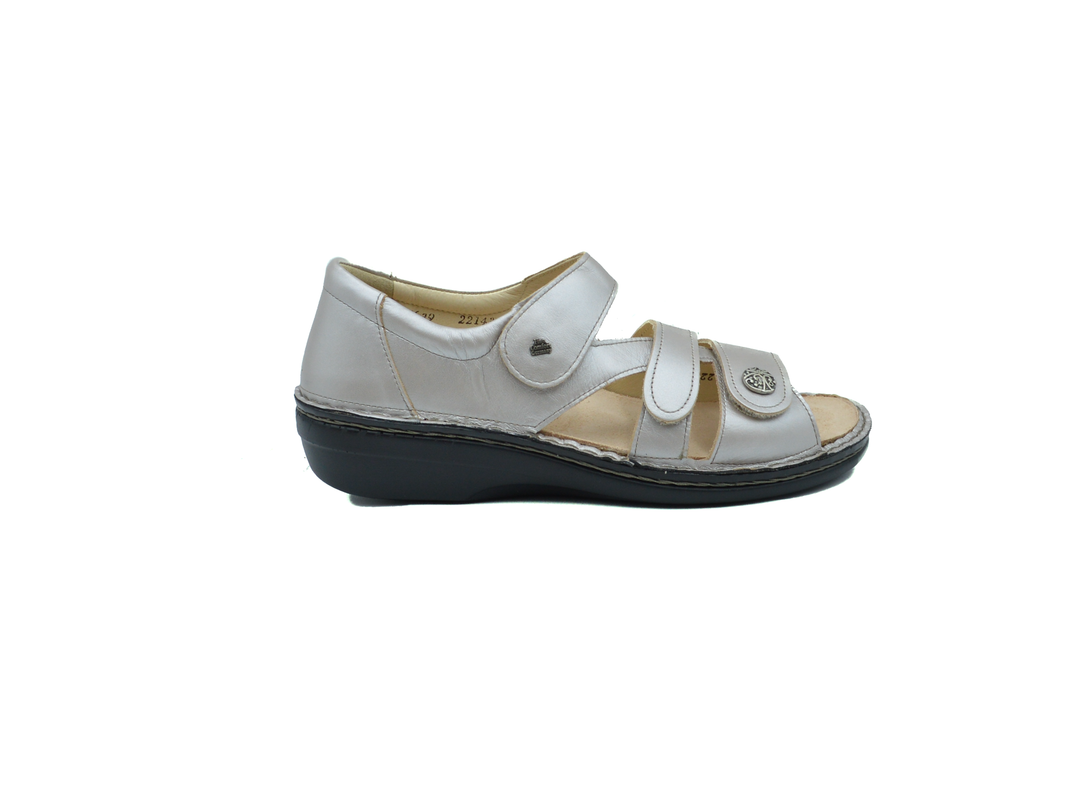 FINN COMFORT 8258