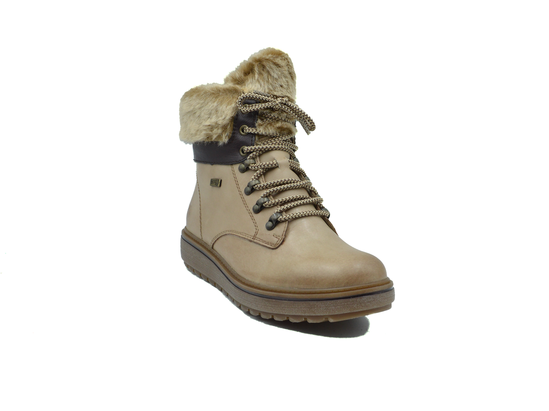 REMONTE D0U7020