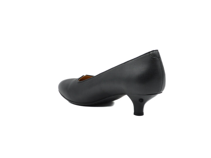 L'AMOUR DES PIEDS Kanav