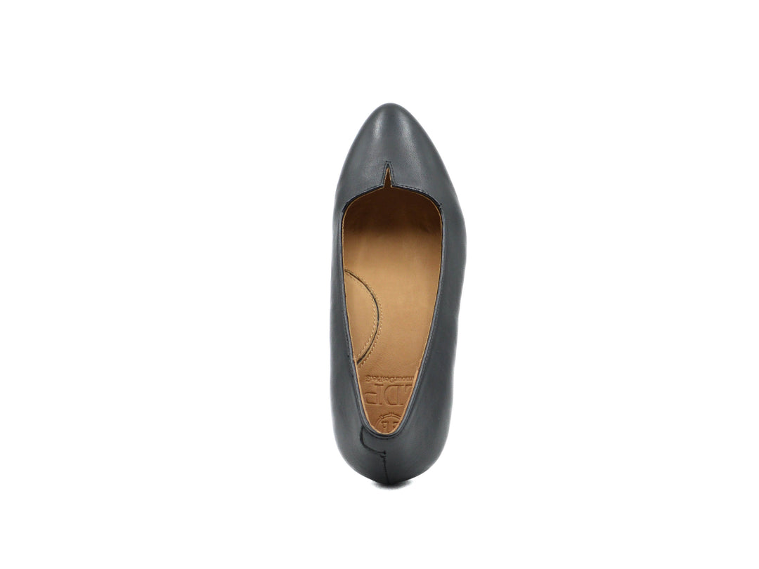 L'AMOUR DES PIEDS Kanav