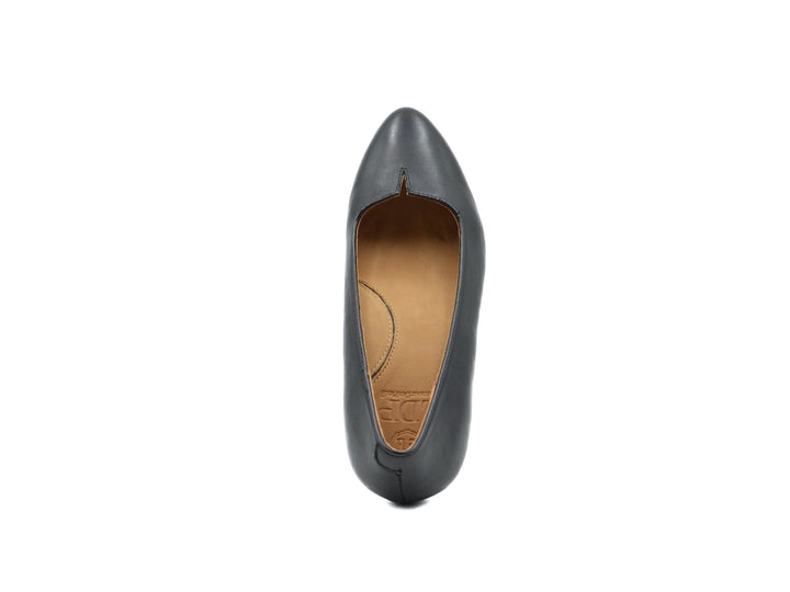 L'AMOUR DES PIEDS Kanav