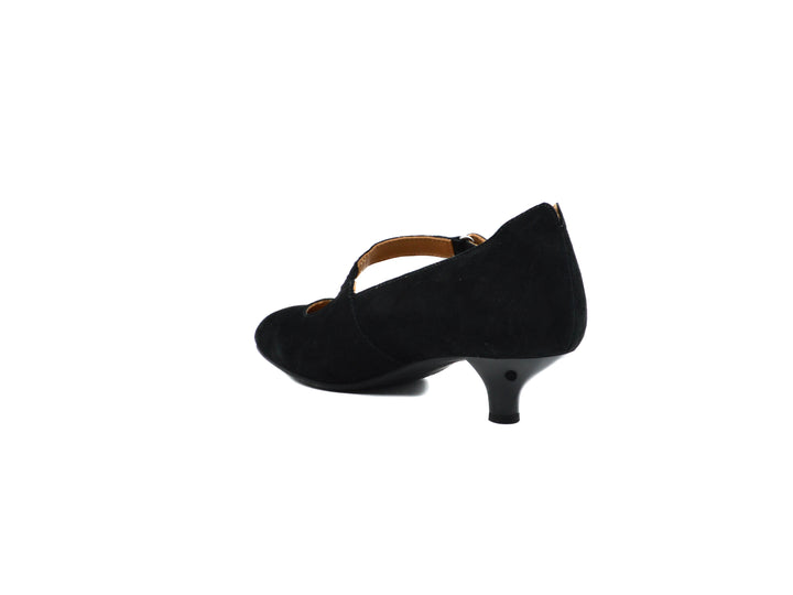 L'AMOUR DES PIEDS Kavya