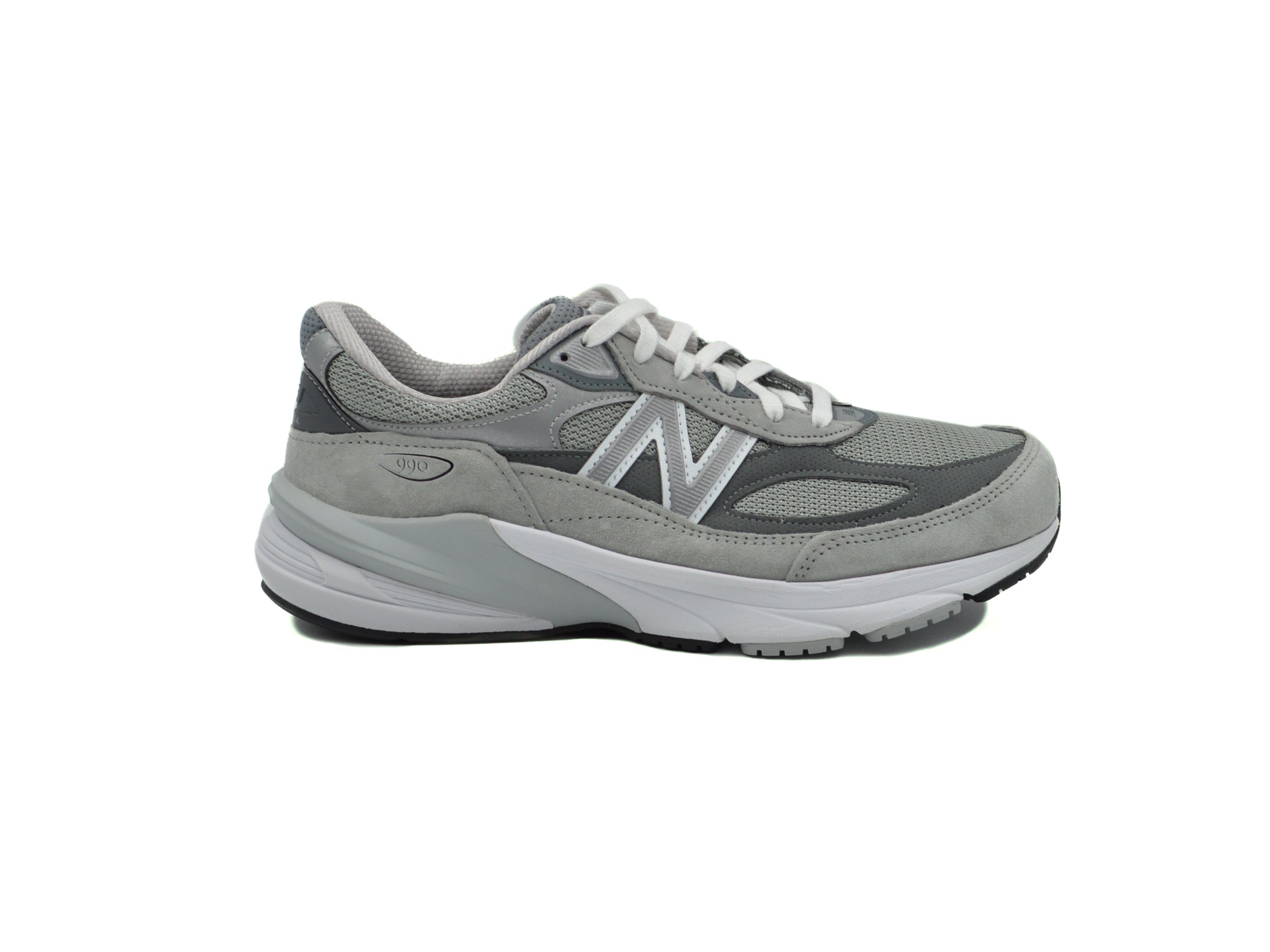 NEW BALANCE 990v6
