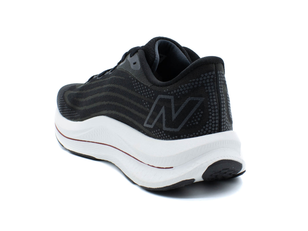 NEW BALANCE FuelCell Walker Elite