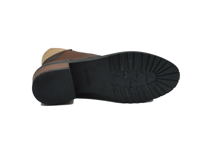 REMONTE D1A7022