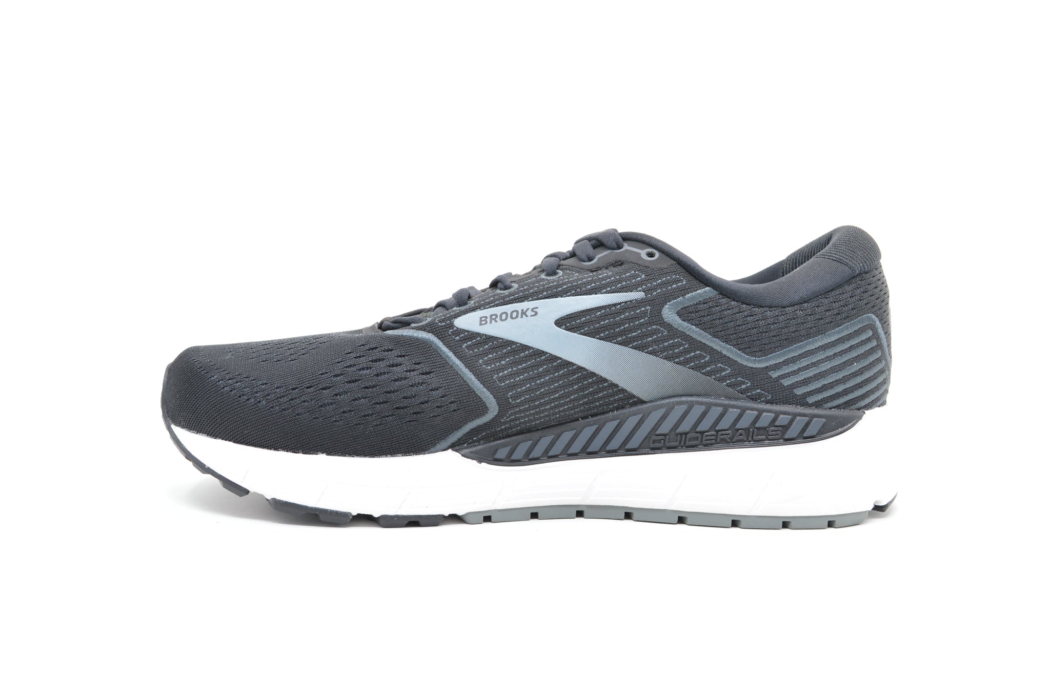 BROOKS Beast 20