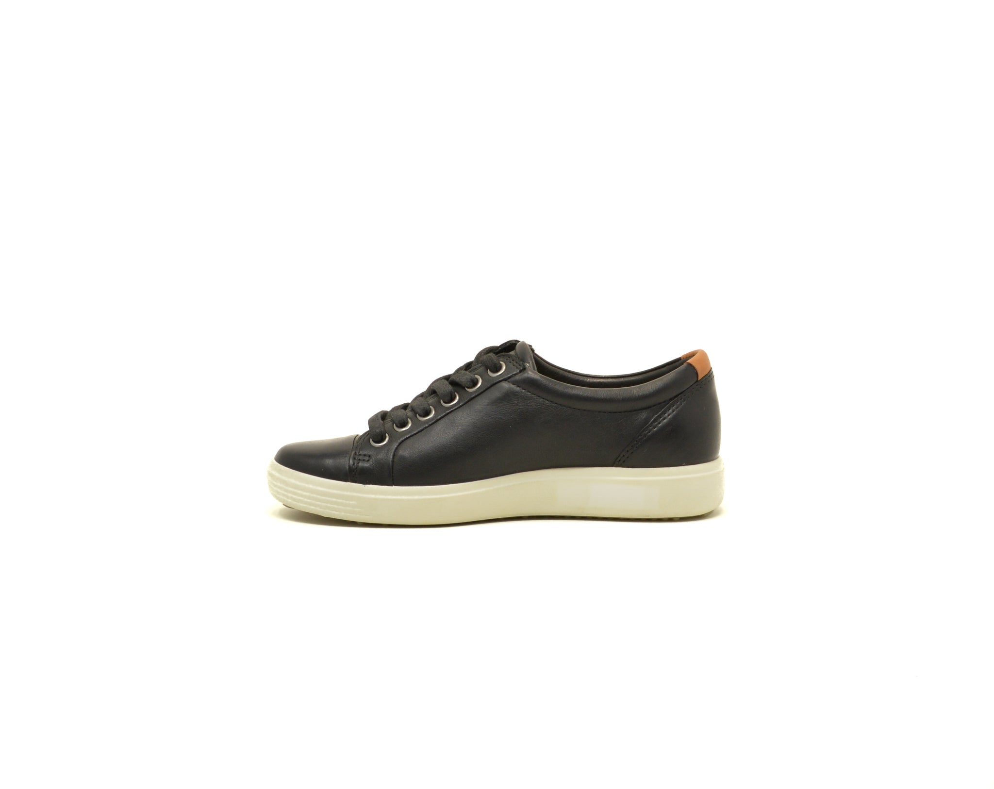 ECCO WOMEN&#39;S SOFT 7 SNEAKER