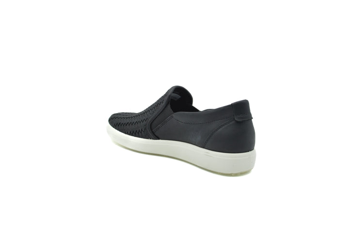 ECCO Soft 7