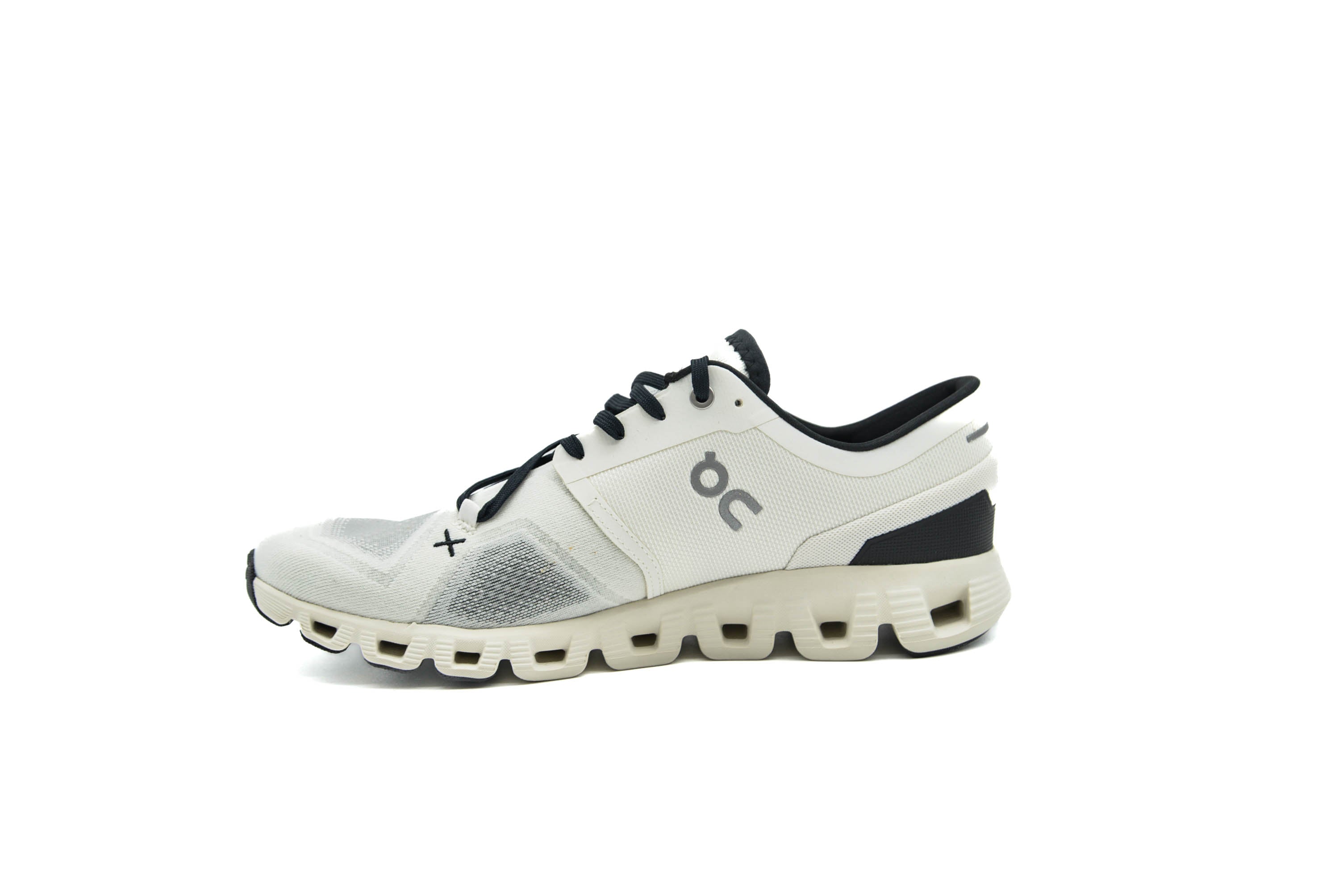 ON Cloud X 3 Running Shoe
