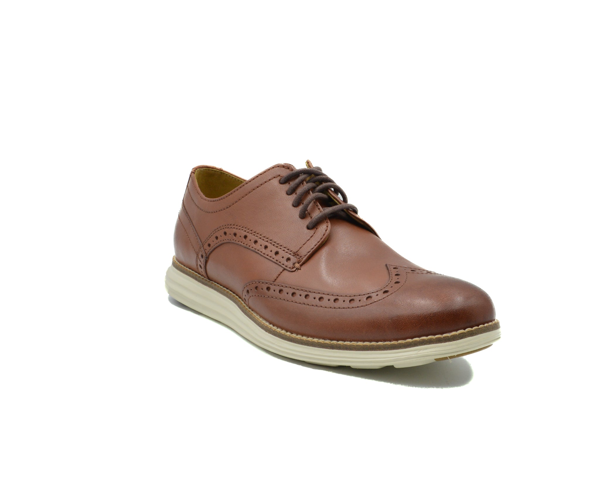 COLE HAAN Original Grand Wingtip Oxford