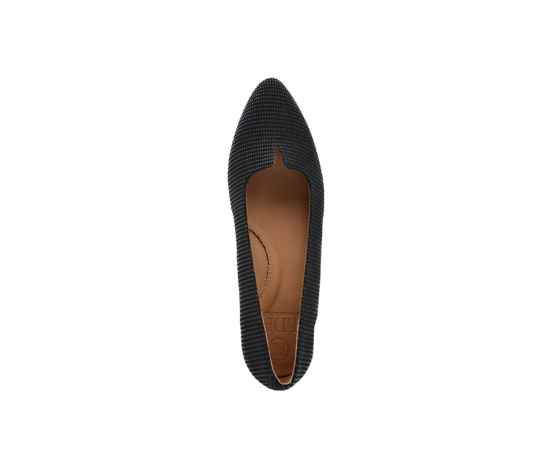 L'AMOUR DES PIEDS Kavan