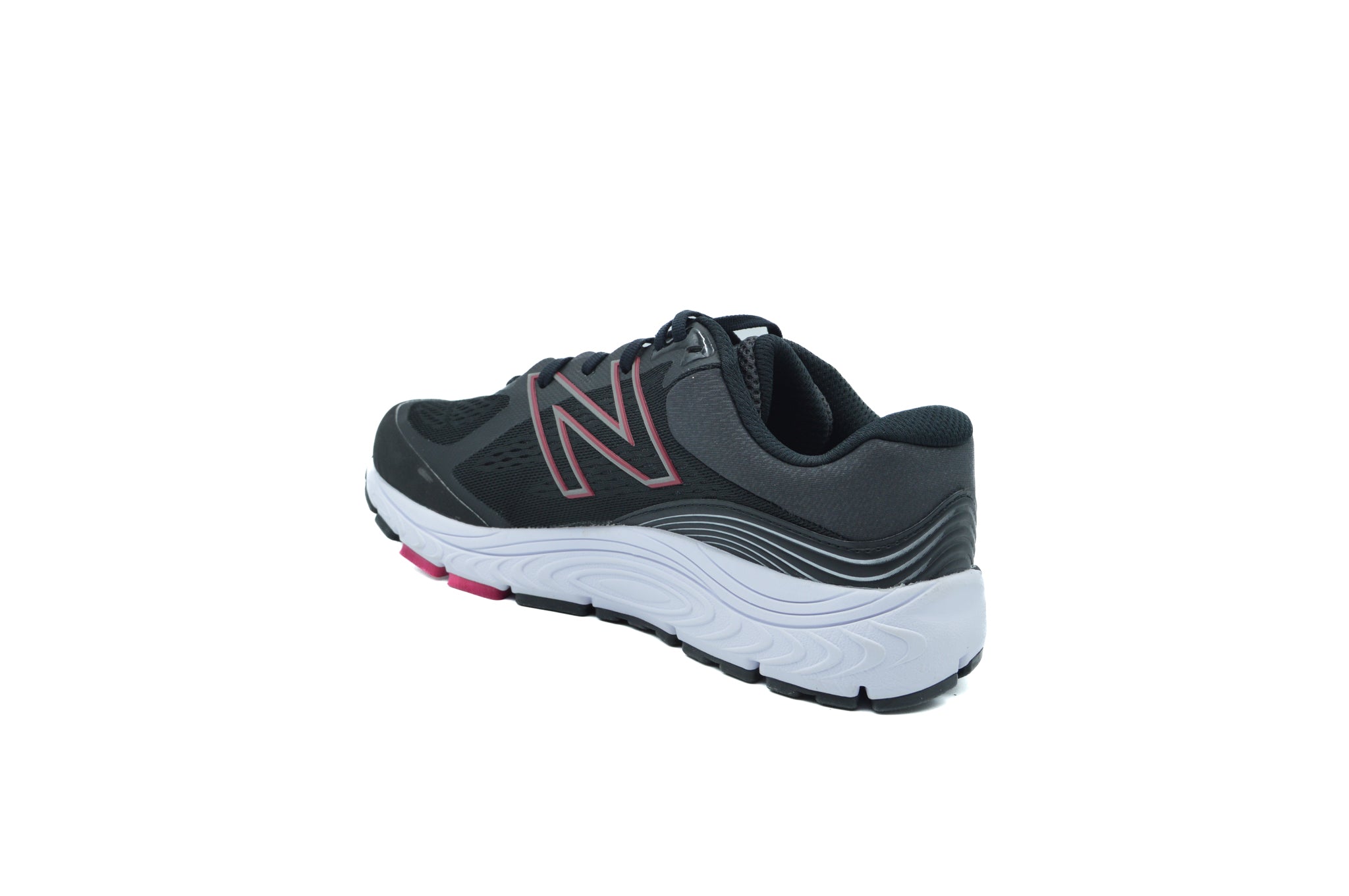 NEW BALANCE 840V5