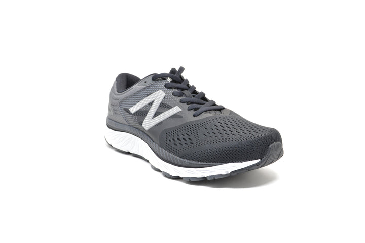 NEW BALANCE 940v4