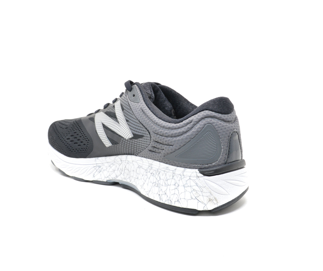 NEW BALANCE 940v4